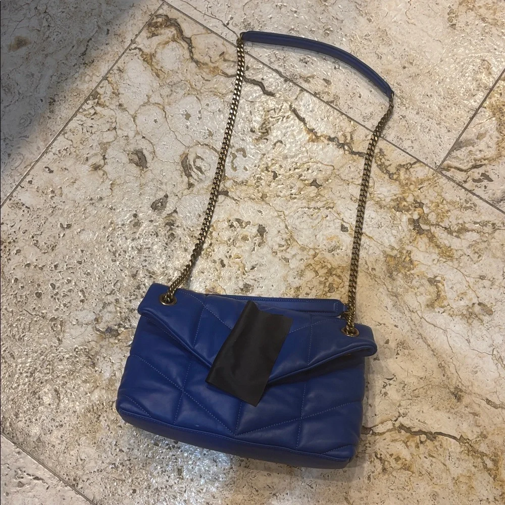 UNBRANDED ALL LEATHER BAG with box - Picture 10 of 10